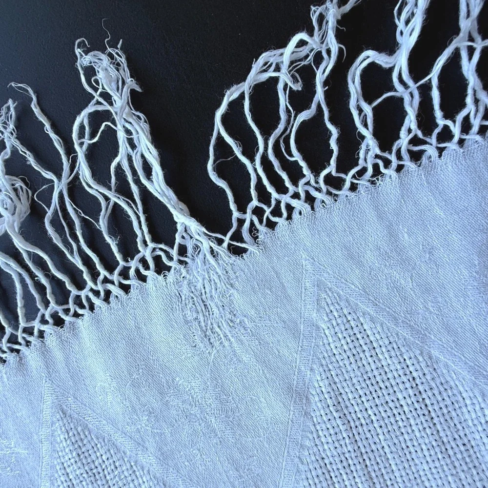 Vintage White Linen Table Runner Embroidered Fringed Edge 23x47 Home Decor
